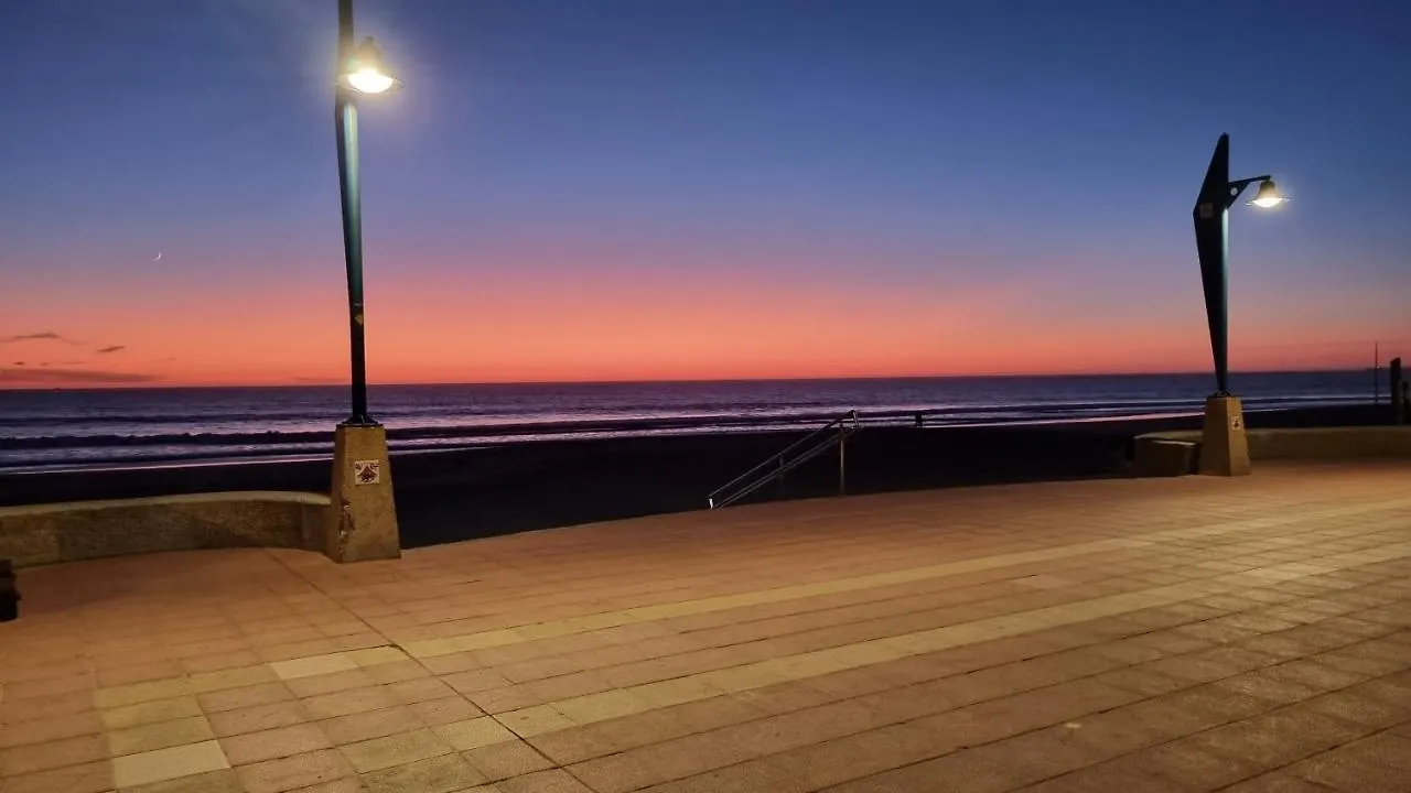 בקתה הוילה צ'יקלנה דה לה פרונטרה Casa Poniente